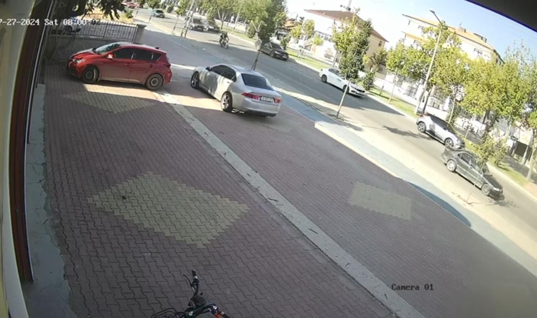Konya'da motosiklet otomobille çarpıştı: 2 yaralı